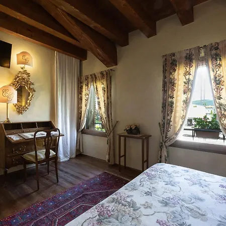 Country house Locanda La Corte Dei Galli *